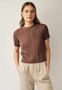 Next REGULAR FIT - T-shirts basic - brown
