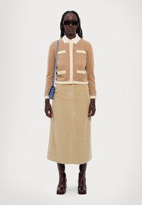 WEEKEND MaxMara GHIOTTO - Dolgo krilo - beige