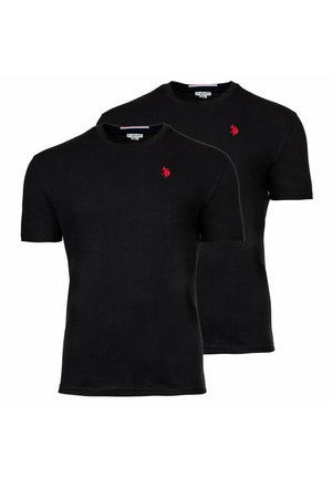 T-shirt in cotone nero con collo a giro e maniche corte. Ogni maglietta è accentuata da un piccolo logo rosso sul lato sinistro del petto. Set da due pezzi.