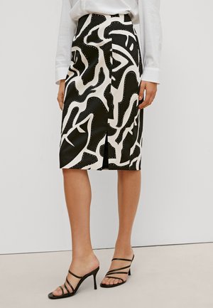 Spódnica ołówkowa - black floral print