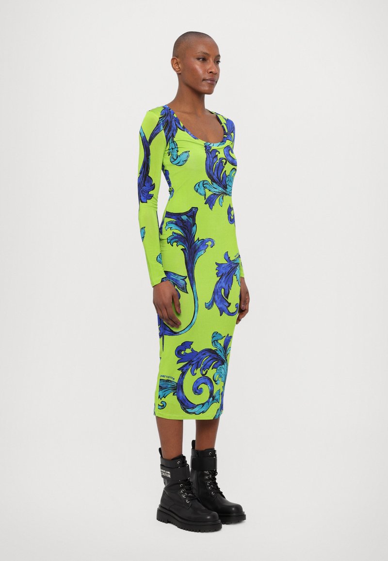 green emerald velvet dress Kiwi Dress main image 1