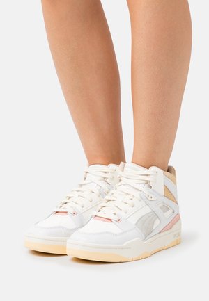 puma karmen rebelle