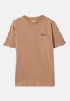 TRAIN CORE TEE - Basic T-shirt - tigers eye
