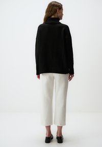 Jimmy Key LONG SLEEVED TURTLENECK  - Trui - black