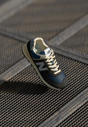 U574 UNISEX - Sneakers basse - black cement
