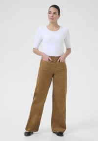Kaffe WIDE - Trousers - toasted coconut