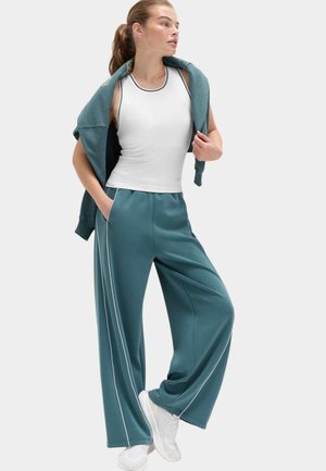Marks & Spencer, - Top