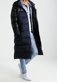 Calvin Klein Jeans Dunkappa / -rock - dark blue