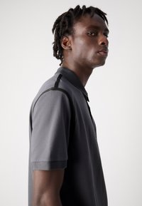 BOSS PADDY TAPE - Polokošeľa - dark grey