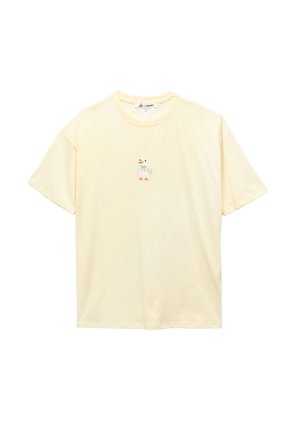 Camiseta de algodón amarilla con cuello redondo y mangas cortas, que presenta un diseño bordado de un pato en el frente.