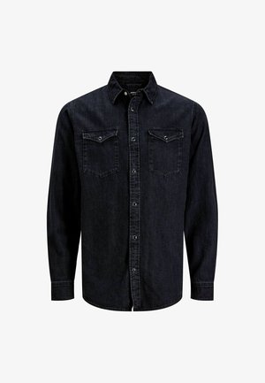 Chemise en denim noir à manches longues avec fermeture à boutons sur le devant, col et deux poches poitrine boutonnées, présentée sur un fond blanc.