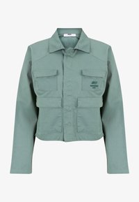 Unselected, green