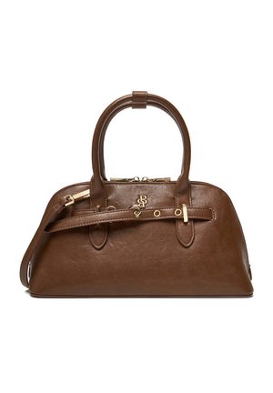 Brązowa skórzana torba na ramię z podwójnymi uchwytami, regulowanym paskiem, złotym zamkiem błyskawicznym oraz ozdobnym złotym logo z przodu.