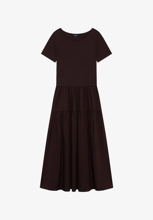 Vestito midi marrone scuro a maniche corte con corpetto aderente e gonna a balze arricciate, scollatura tonda e stile casual.