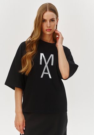 TOKIO - T-shirt z nadrukiem