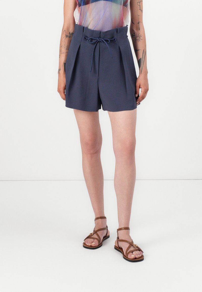 Emporio Armani Shorts donkerblauw Emporio Armani Shorts donkerblauw