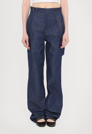 SUSPENDER - Relaxed fit jeans - rinse blue