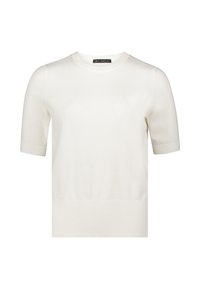 Haut en maille blanche à manches courtes avec un col rond, présentant une texture douce et une coupe droite, se terminant à la taille.