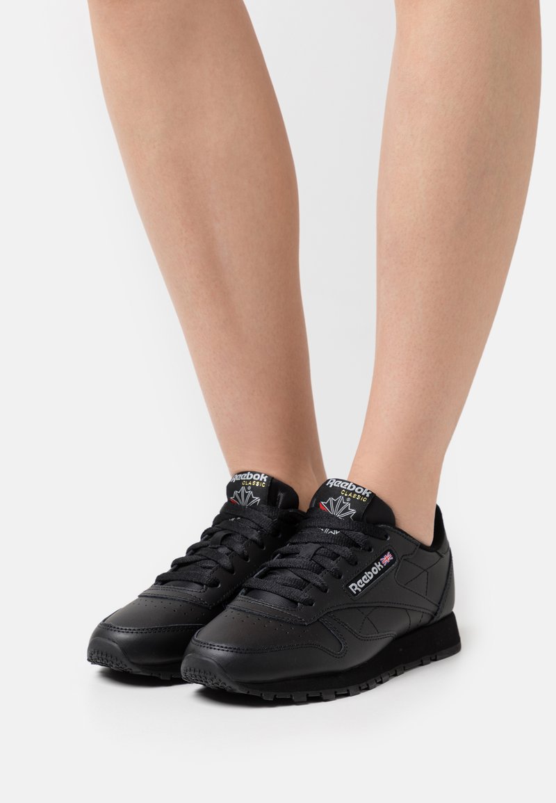 Reebok Classic - CLASSIC LEATHER TRAINERS - Sneaker low - black, Vergrößern