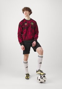 Thumbnail Image 3