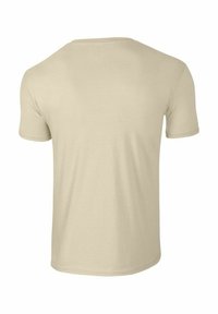 Camiseta de algodón beige, de manga corta, cuello redondo, textura suave, corte estándar, vista trasera, sin patrones o gráficos notables visibles.