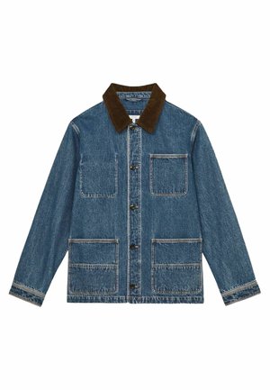 Denimjakke med krave i brun fløjl, fire lommer, knaplukning fortil og kontrasterende syninger, med en afslappet pasform og lange ærmer.