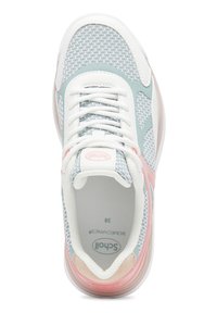 Sneaker azzurro chiaro e bianco realizzato in materiali in rete e suede, con dettagli rosa, punta rotonda e suola ammortizzata, etichettato taglia 38.
