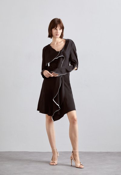 Victoria Beckham GATHERED HEART DETAIL DRESS - Koktélruha / Partiruha - black