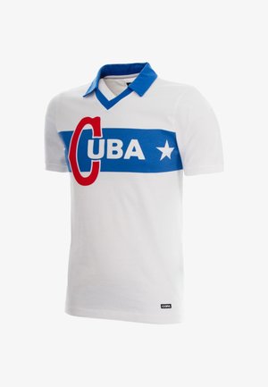 Wit shirt met blauwe kraag, blauwe borstband, rood omlijnd "CUBA"-tekst en een witte ster naast de tekst op de borst.