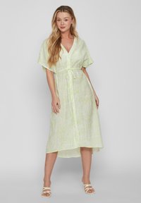 VILA LEGERES MAXI CREPE DESIGN MIDI - Freizeitkleid - grün