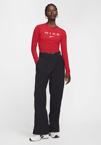 Nike Sportswear SLIM CRP OC - Hosszú ujjú felső - university red