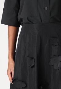 Marimekko KUMARRUS UNIKKO - Fustă în formă de A - black