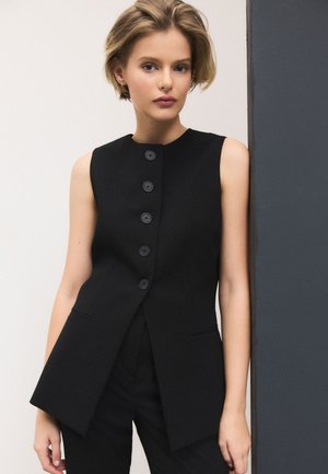Next, REGULAR FIT - TAILORED - Vesta - black