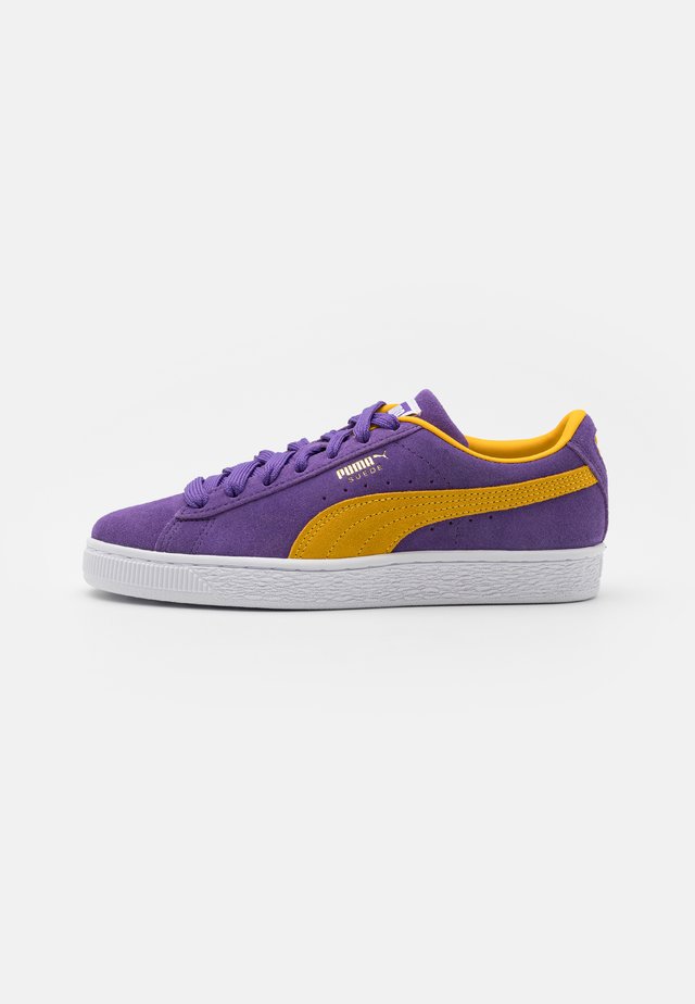 SUEDE TEAMS - Sneaker low - prism violet/spectra yellow