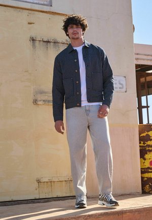 Next, BARREL FIT - JEANS  . - Laza szabású farmerek - washed grey