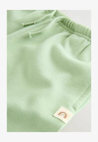 Vybráno, sage green