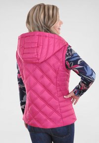 Navigazione Bodywarmer - pink