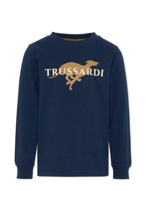 Camicetta in cotone a maniche lunghe di colore blu navy con una silhouette di levriero color marrone chiaro e il testo "TRUSSARDI" in un carattere in grassetto. Collo rotondo e polsini a costine.
