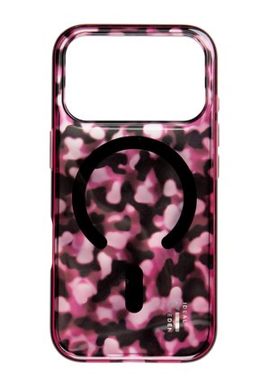 Telefoncover med pink og sort camouflage mønster og cirkulært sort MagSafe lade-symbol på bagsiden, designet til en iPhone.