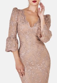 Goddiva SCALLOPED LACE MAXI - Iltapuku - beige