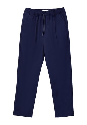 Pantaloni casual blu navy con vita elastica, chiusura con coulisse e tasche laterali, disposti distesi su uno sfondo bianco.