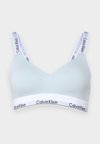 LGHTLY LINED BRALETTE ICON SEAMLESS - Formujúca podprsenka - light blue/blue