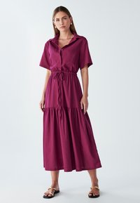 WILLA Paitamekko - burgundy