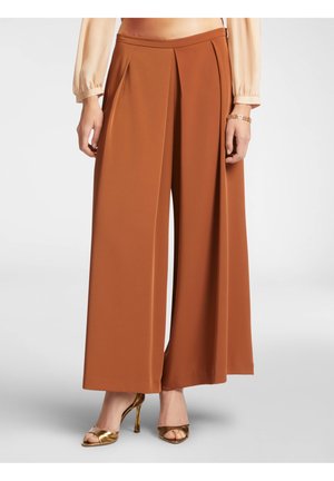 Elena Mirò, AMPI CROPPED CON PIEGHE - Pantalones - marrone