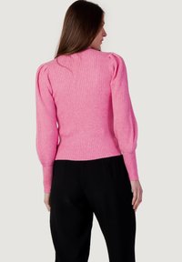 ONLY ONLKATIA L/S HIGHNECK - Maglione - rosa fluo