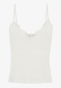Hvit ribbet cami med blondekant ved utringningen og kanten, med tynne justerbare stropper og en tettsittende silhuett.