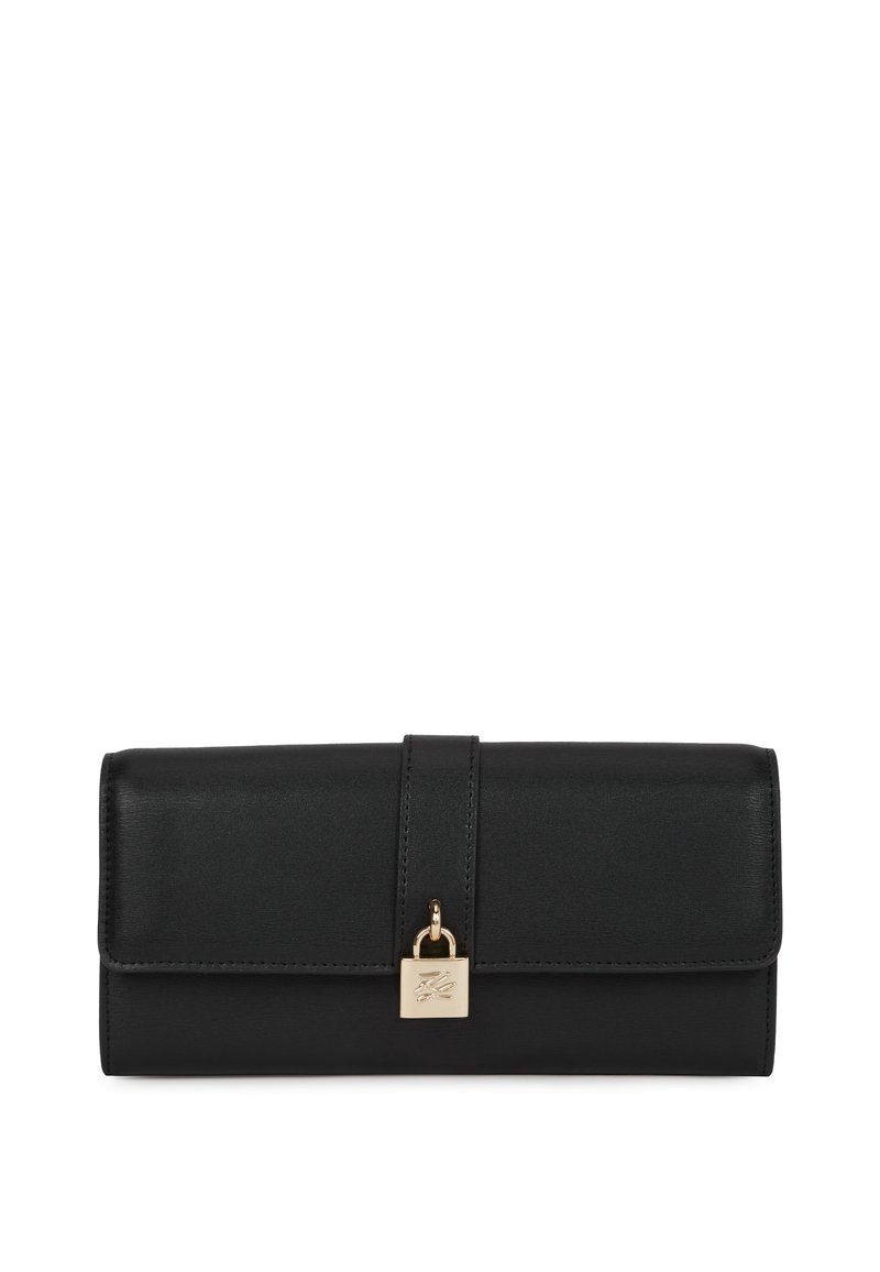 Clutch rectangular din piele neagră, cu un mânere și un detaliu mic de încuietoare aurie în centrul frontal, prezentat pe un fundal alb.