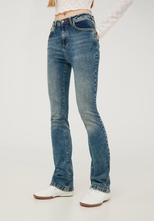 Terranova Jeans bootcut - blu denim medio