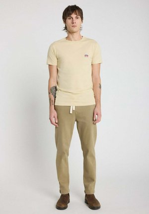 PATCHROAD - T-shirt basique - beige