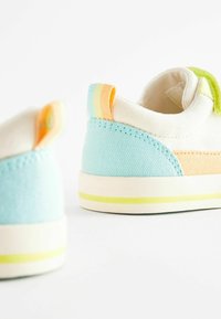 Next TWO FASTENING FIT - Chaussures à scratch - bright